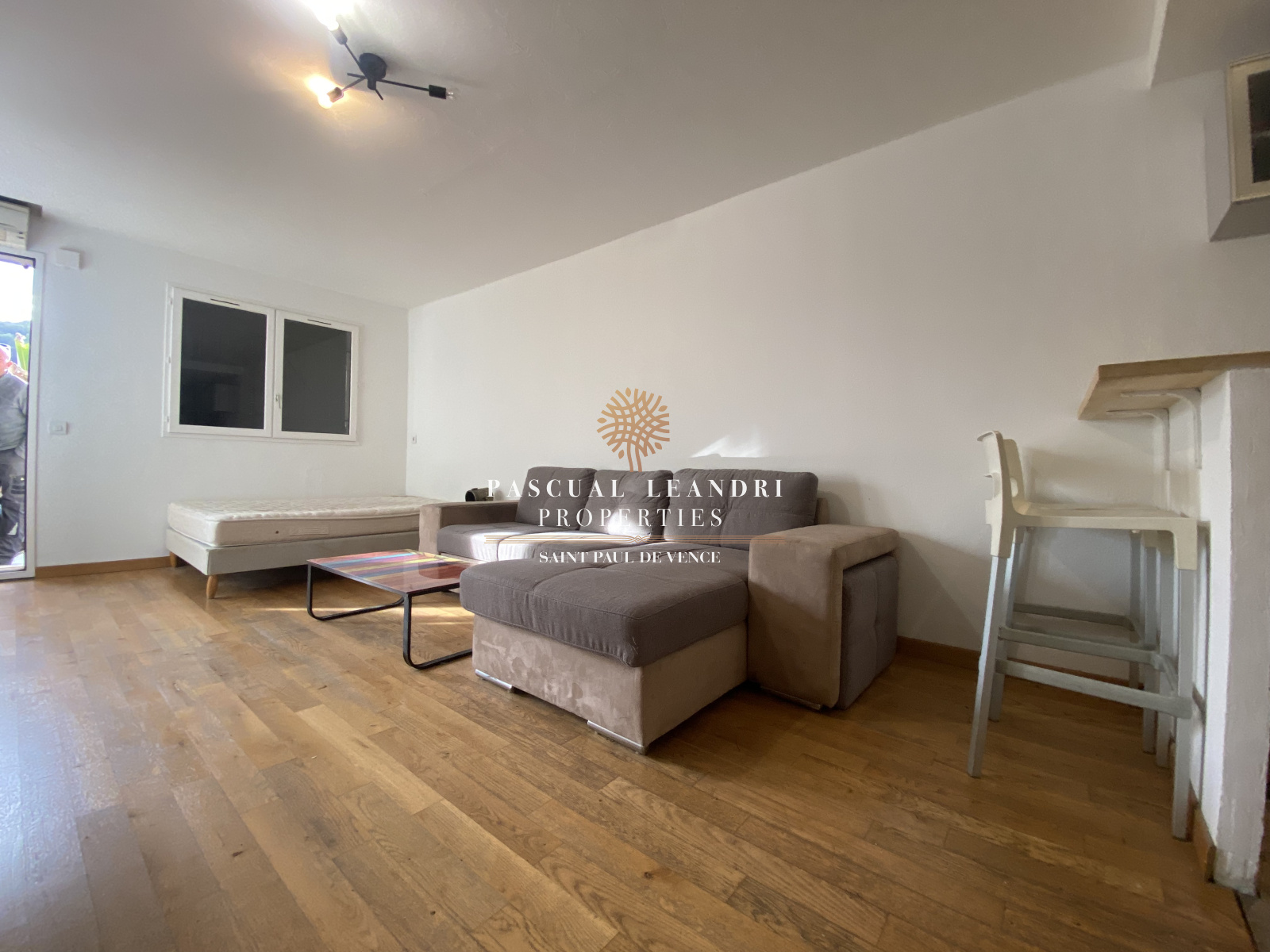 Image_, Studio, La Colle-sur-Loup, ref :10431